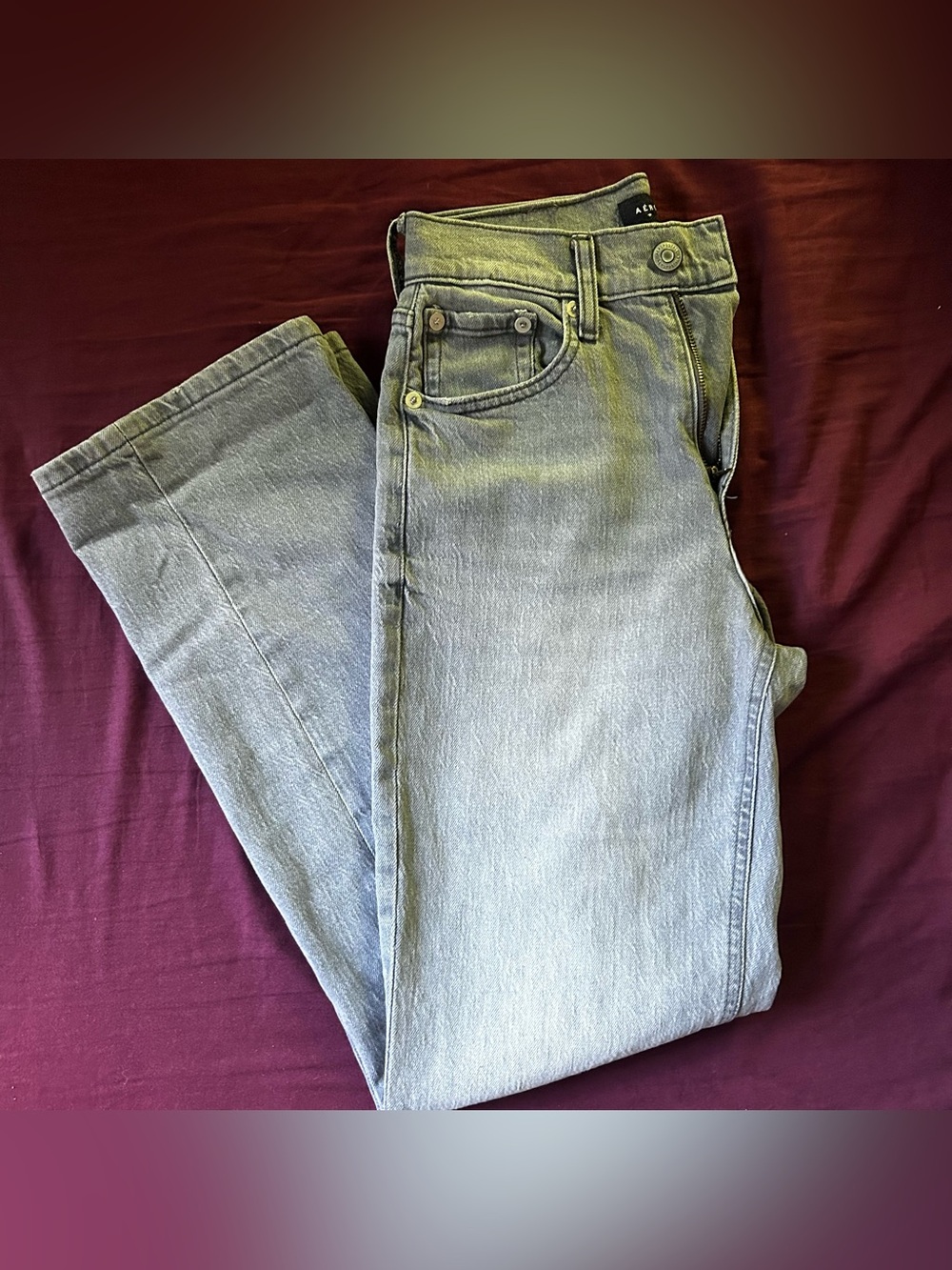 Women’s Grey High-Rise Straight/Baggy Jeans Aeropostale